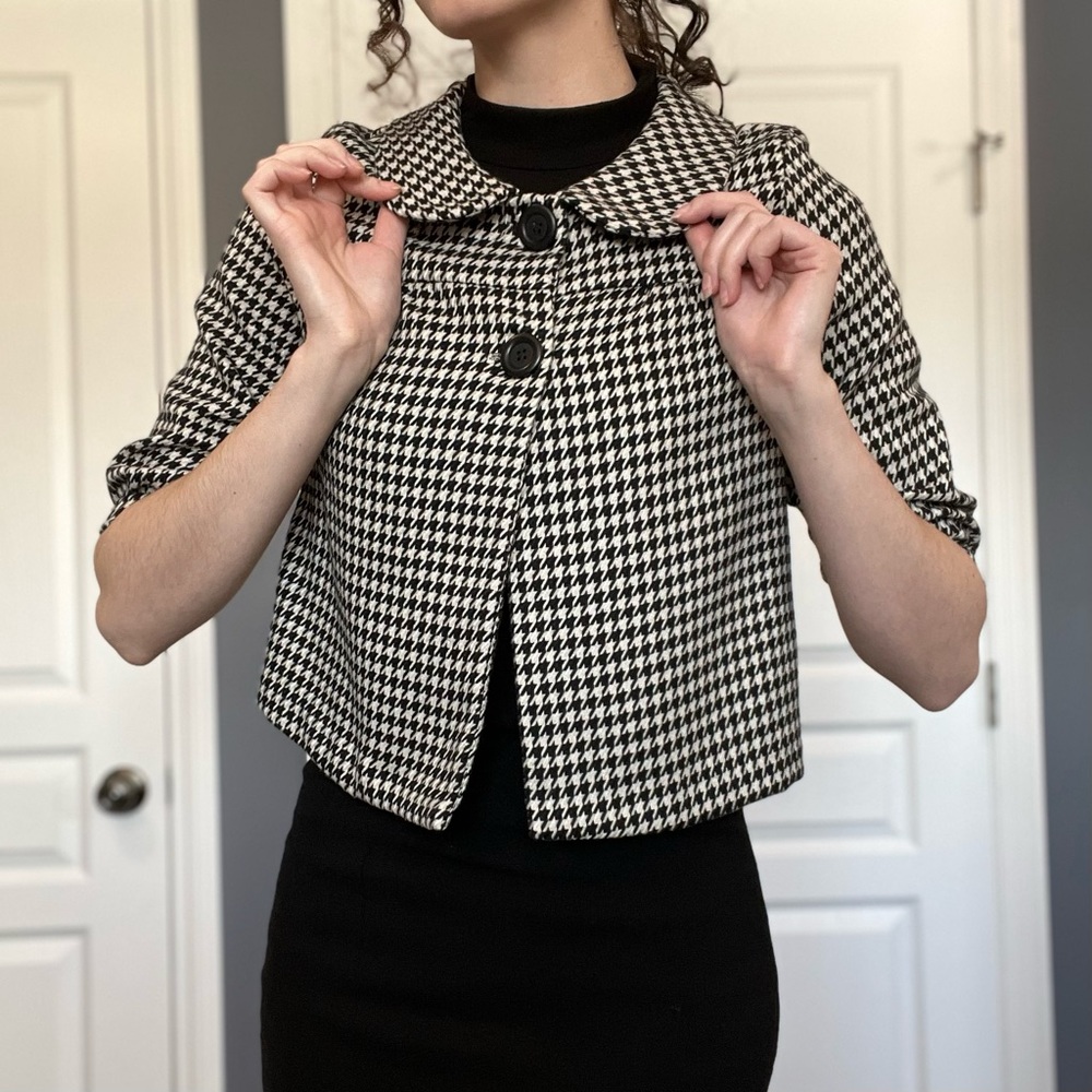 Vintage Inspired Houndstooth Bolero